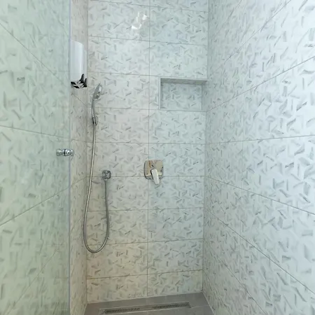 Nautical Old Town - With Roof Terrace *