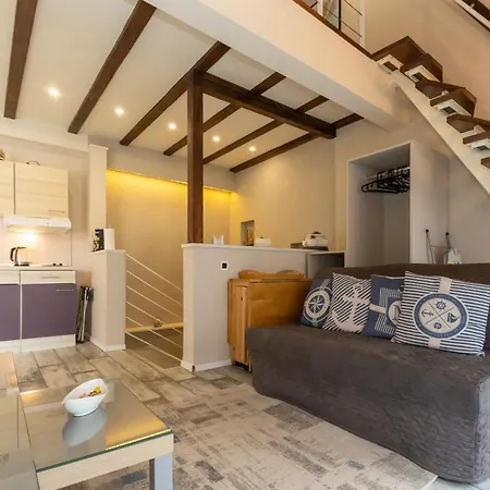 Nautical Old Town - With Roof Terrace Apartment