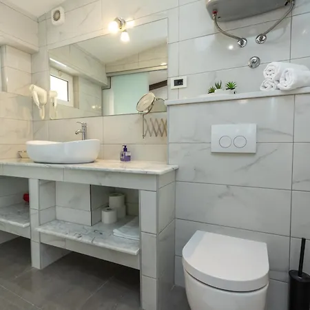 Apartamento Nautical Old Town - With Roof Terrace